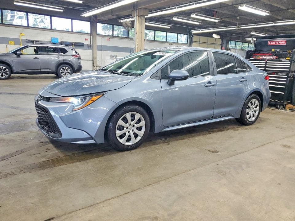 2022 TOYOTA COROLLA LE - 1
