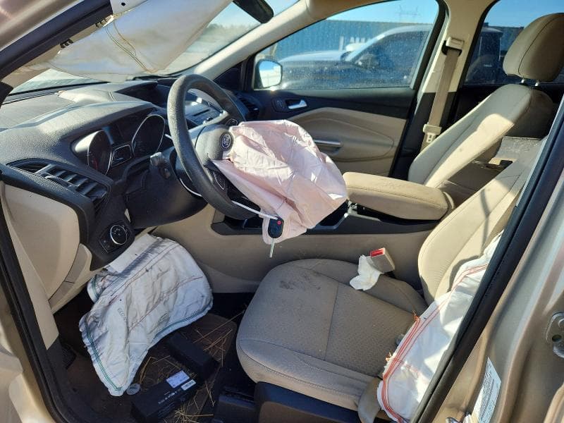 2017 FORD ESCAPE SE 7