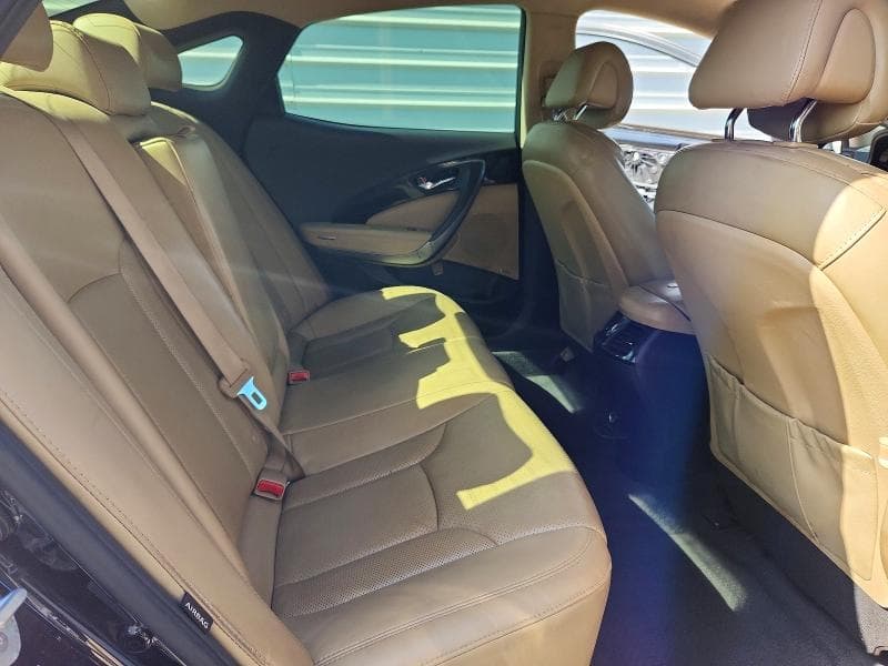 2017 HYUNDAI AZERA BASE 10