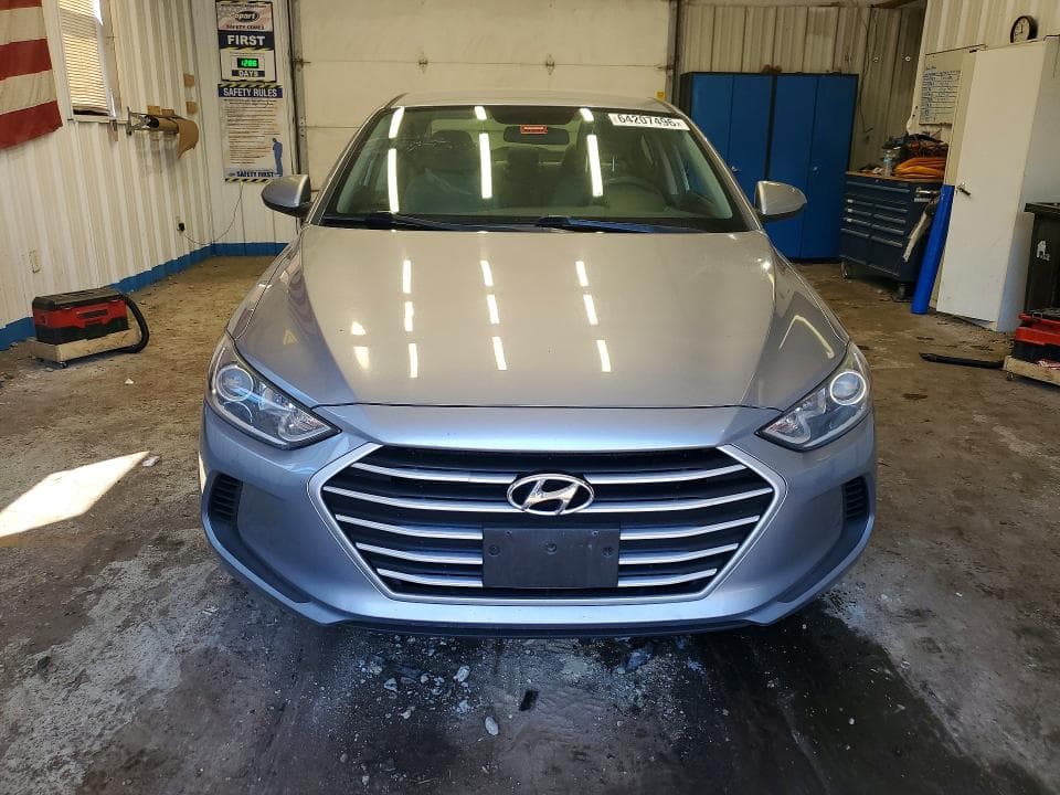 2017 HYUNDAI ELANTRA SE 5