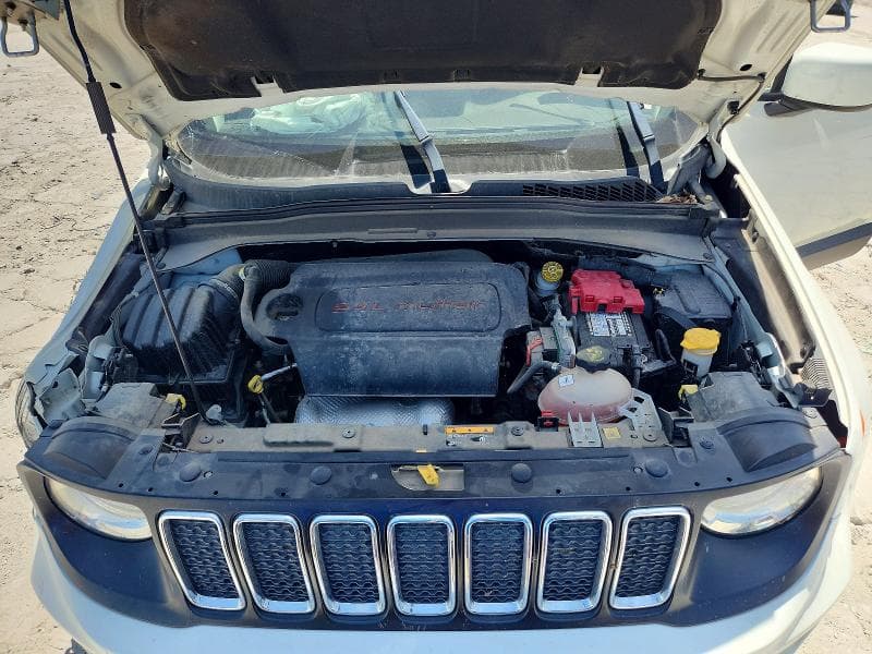 2020 JEEP RENEGADE LATITUDE 11