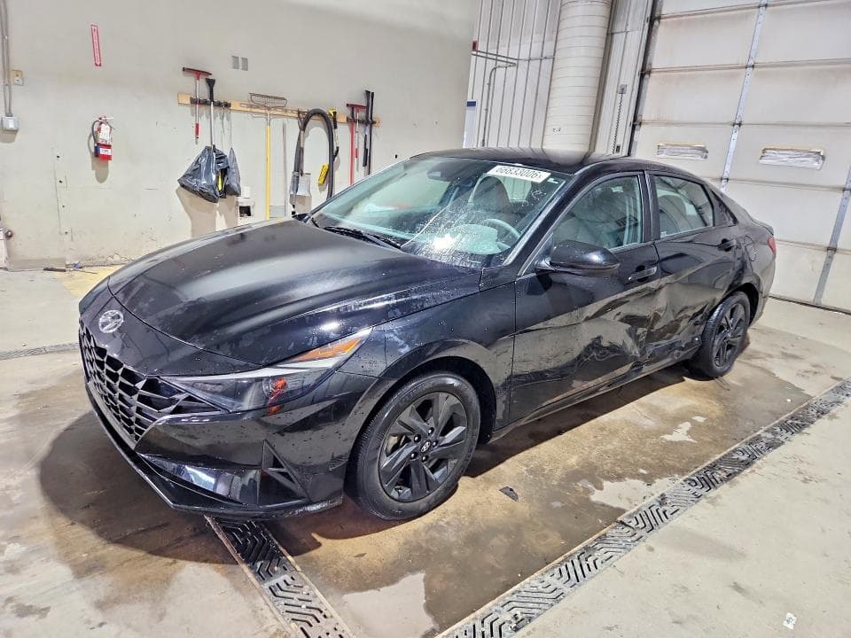 2022 HYUNDAI ELANTRA SEL - 1