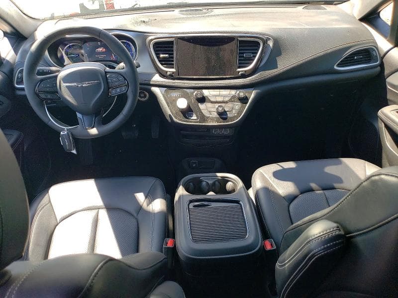 2024 CHRYSLER PACIFICA HYBRID SELECT 8