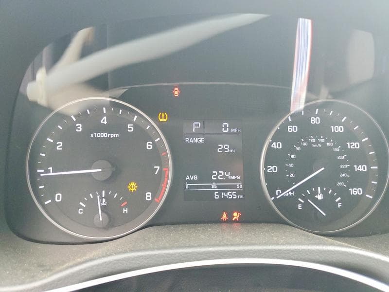2017 HYUNDAI ELANTRA SE 9