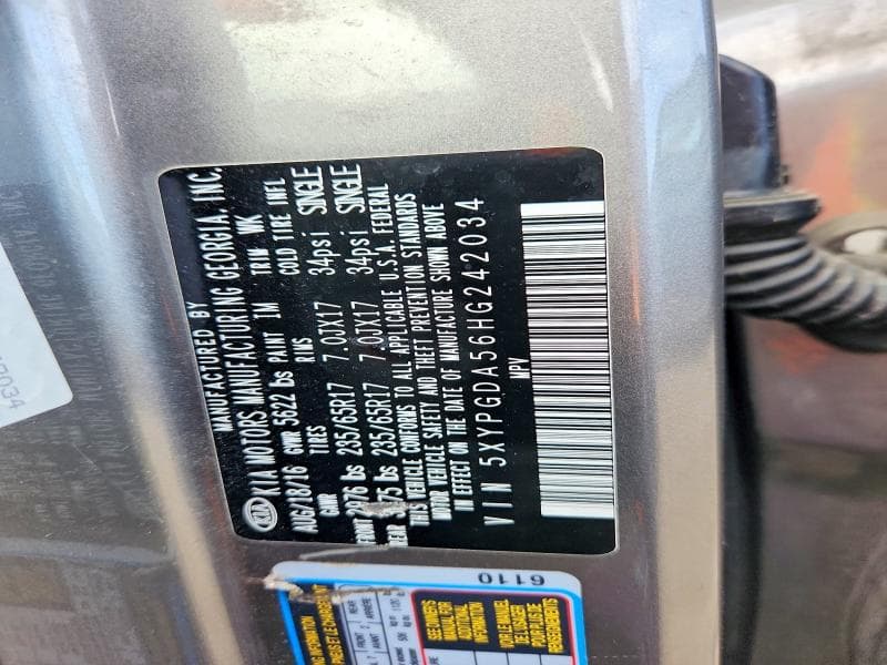 2017 KIA SORENTO LX V6 13