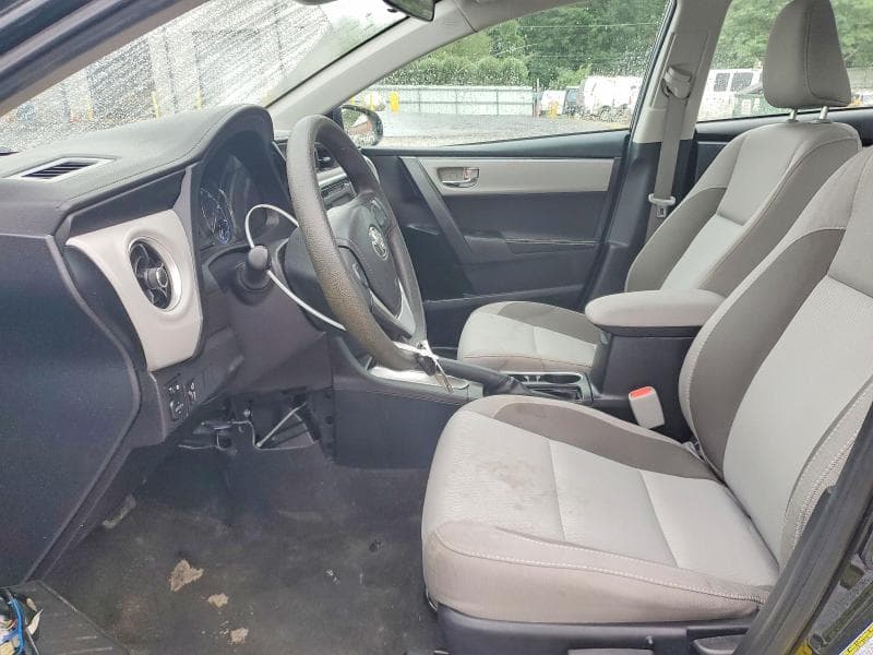 2019 TOYOTA COROLLA LE 7