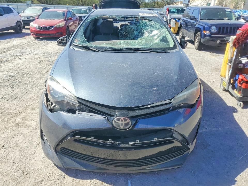 2017 TOYOTA COROLLA LE 5
