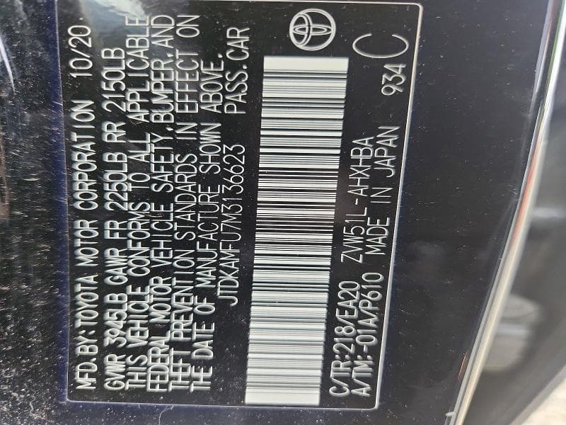 2021 TOYOTA PRIUS XLE 13