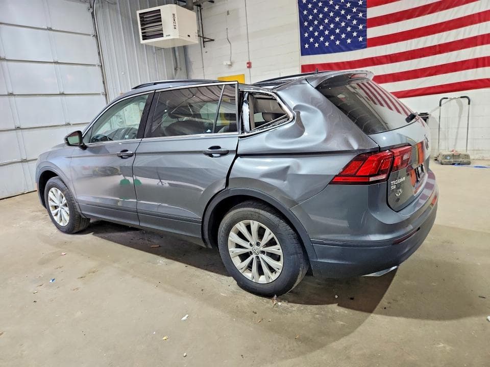 2019 VOLKSWAGEN TIGUAN SE 2