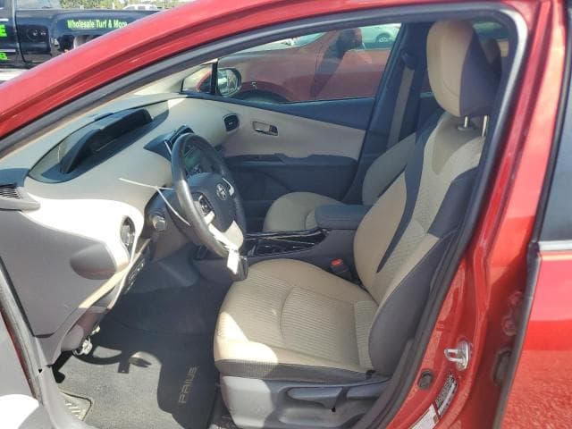 2018 TOYOTA PRIUS THREE 7