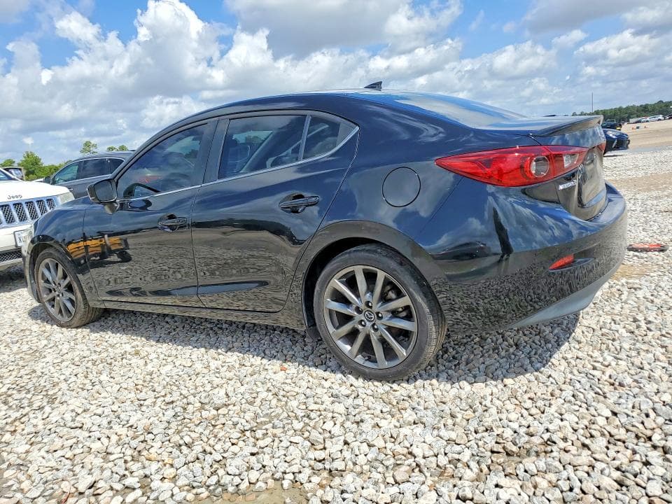 2018 MAZDA 3 TOURING 2