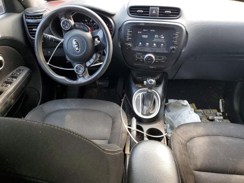 2018 KIA SOUL + 8