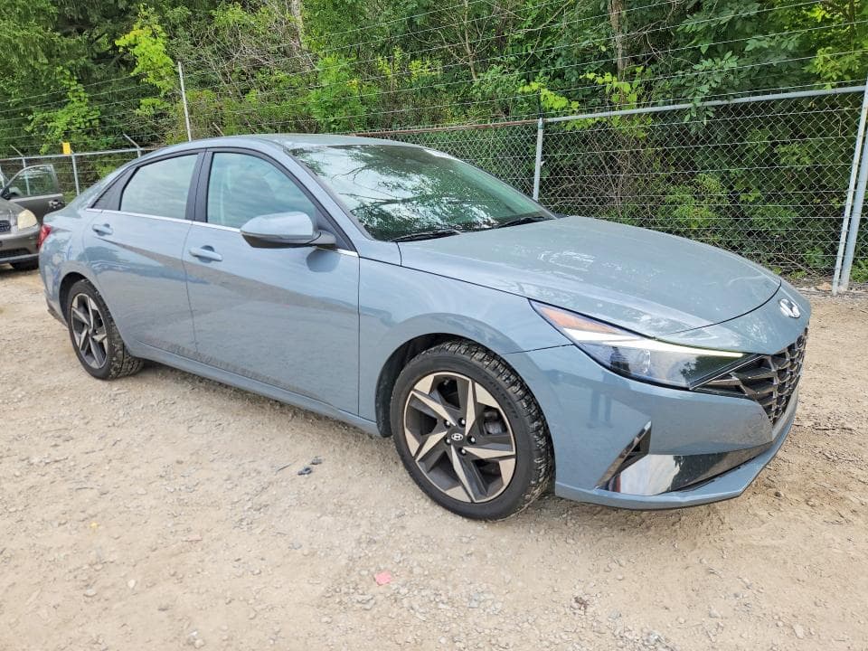 2021 HYUNDAI ELANTRA SEL 4