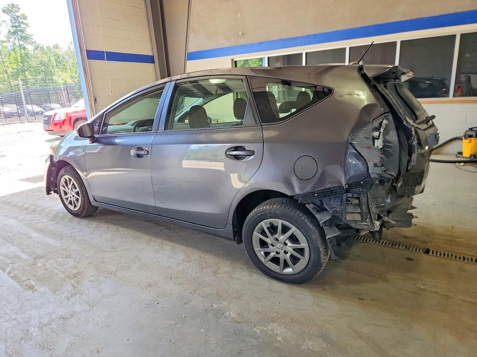 2017 TOYOTA PRIUS V TWO 2