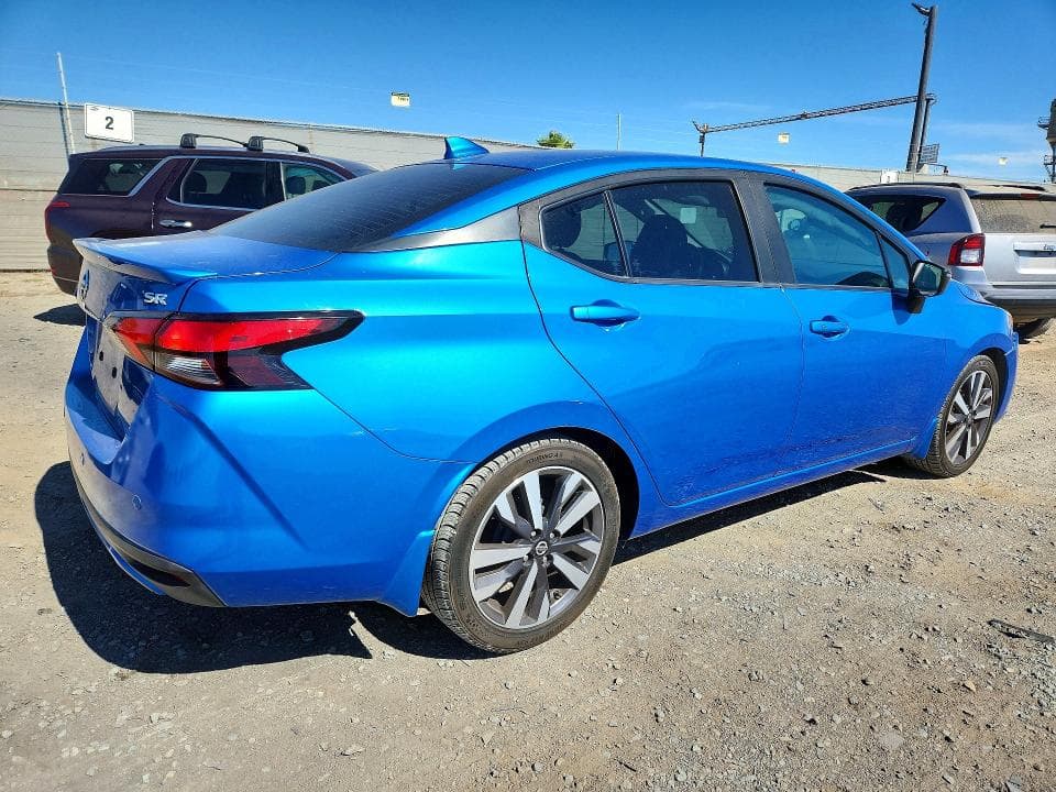 2021 NISSAN VERSA SR 3