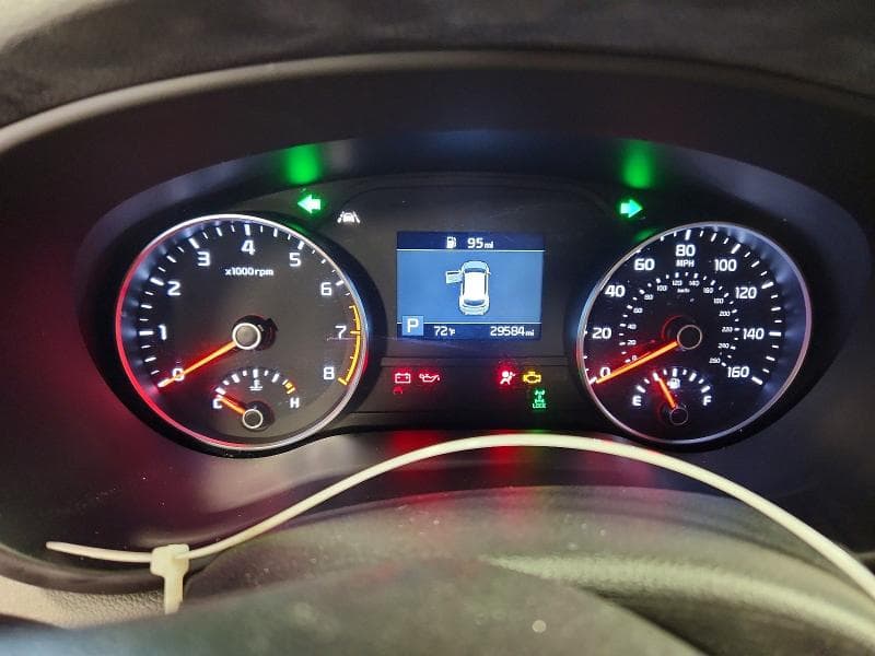 2021 KIA SPORTAGE S 9