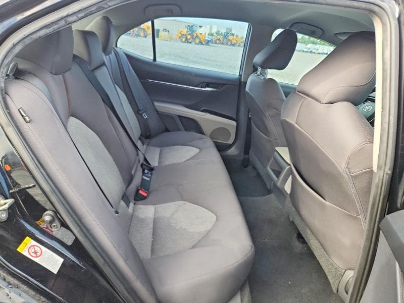 2019 TOYOTA CAMRY LE 10