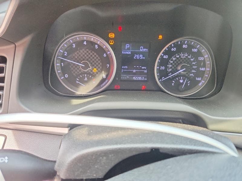2019 HYUNDAI ELANTRA SE 9