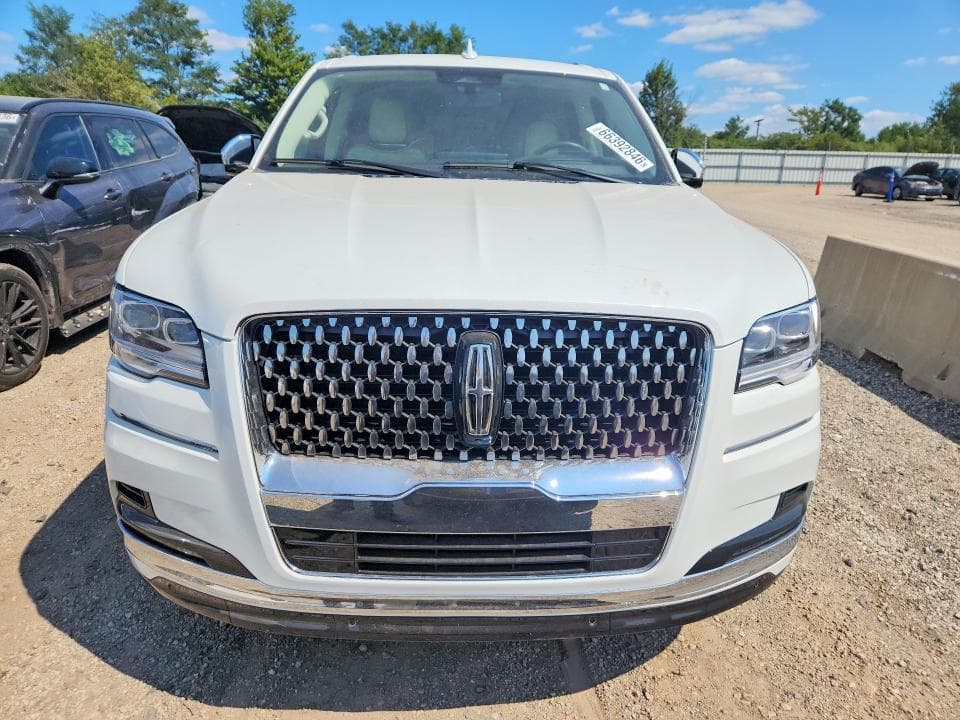 2024 LINCOLN NAVIGATOR L BLACK LABEL 5