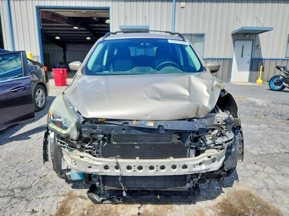 2017 FORD ESCAPE SE 5