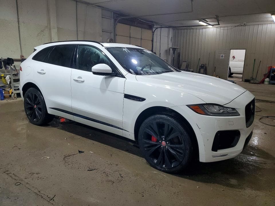 2017 JAGUAR F-PACE S 4