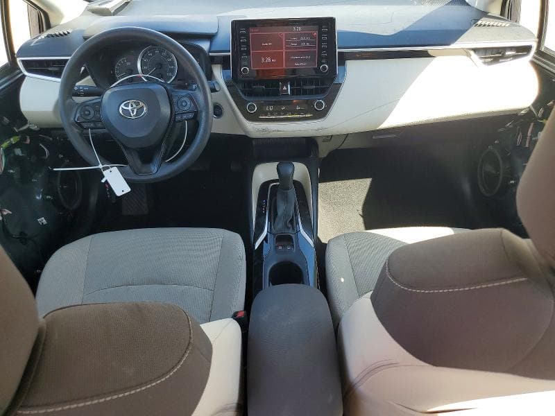 2020 TOYOTA COROLLA LE 8