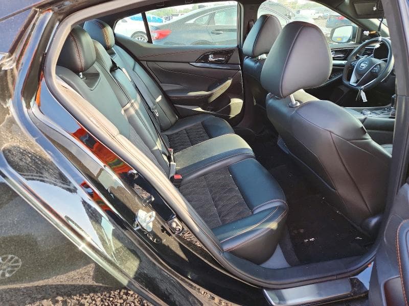 2021 NISSAN MAXIMA SR 10