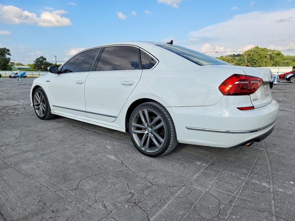 2017 VOLKSWAGEN PASSAT R-LINE 2