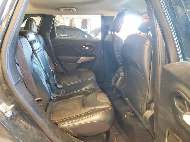 2018 JEEP CHEROKEE LATITUDE PLUS 10