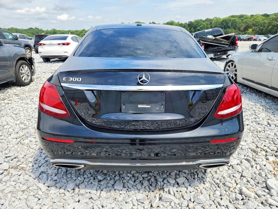 2017 MERCEDES-BENZ E 300 6