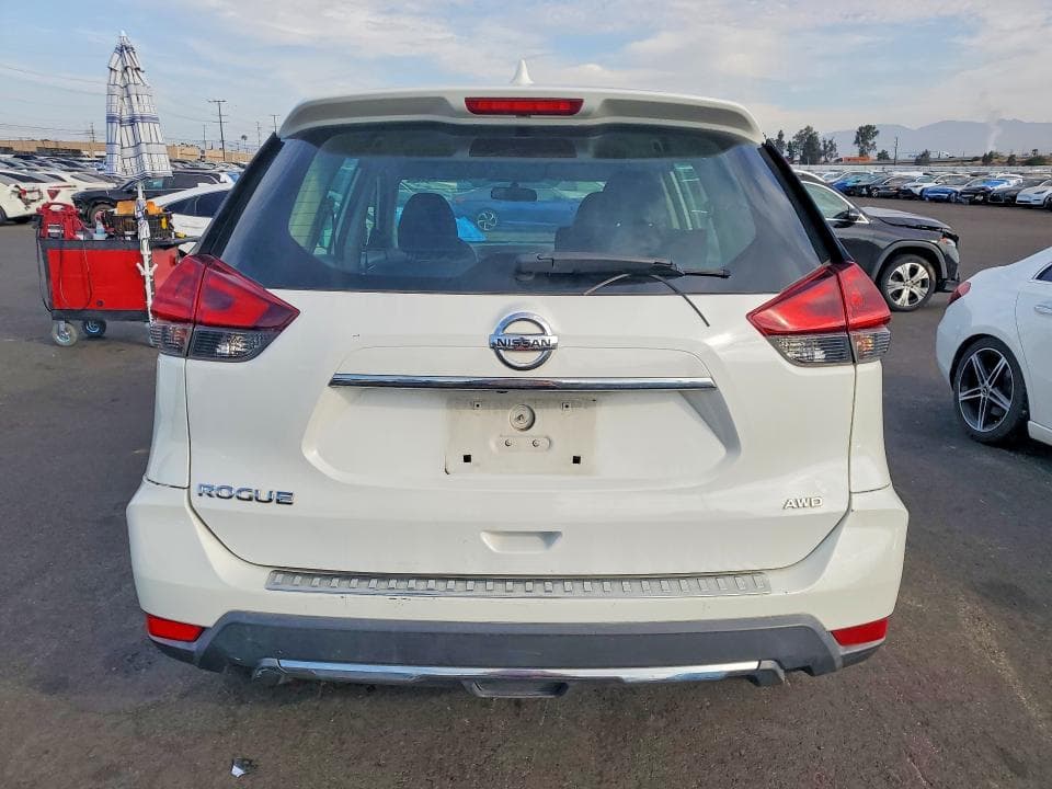 2018 NISSAN ROGUE S 6