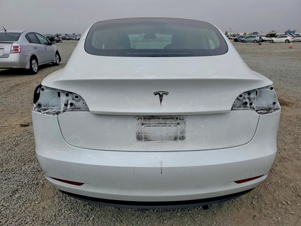 2023 TESLA MODEL 3 6
