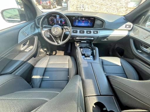 2024 MERCEDES-BENZ GLS 450 4MATIC 9