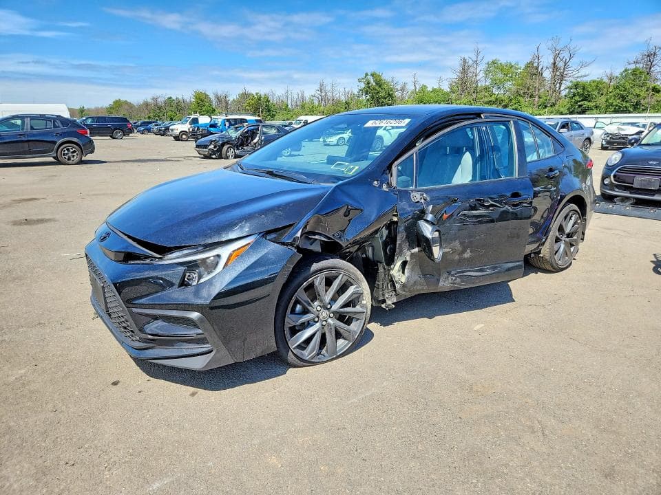 2024 TOYOTA COROLLA SE