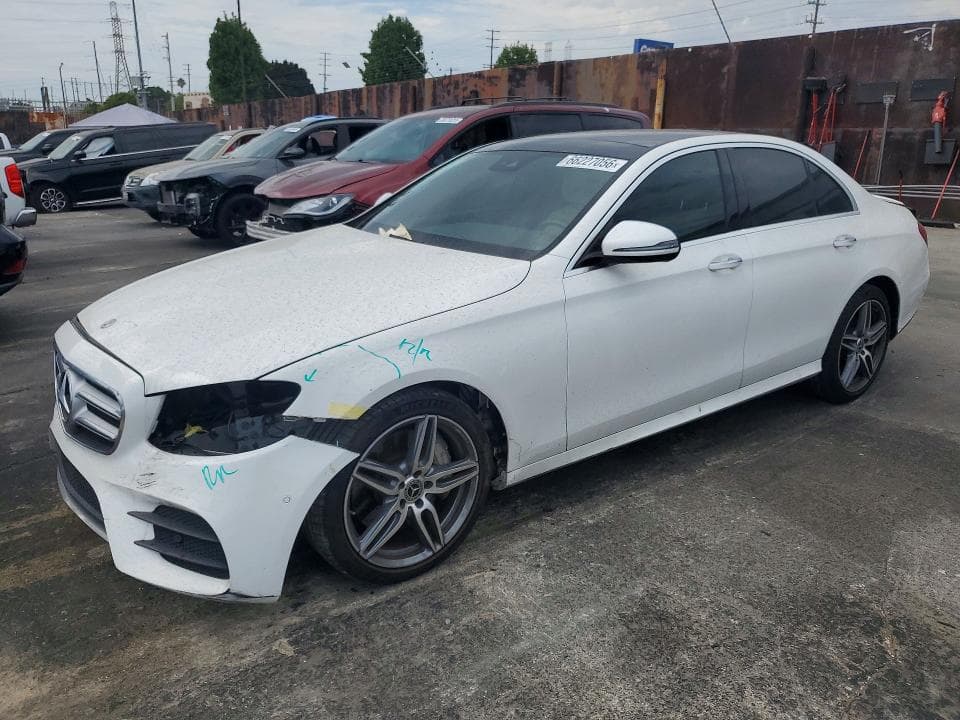 2018 MERCEDES-BENZ E 300 - 1