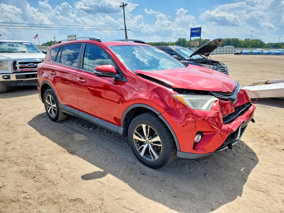 2017 TOYOTA RAV4 XLE 4