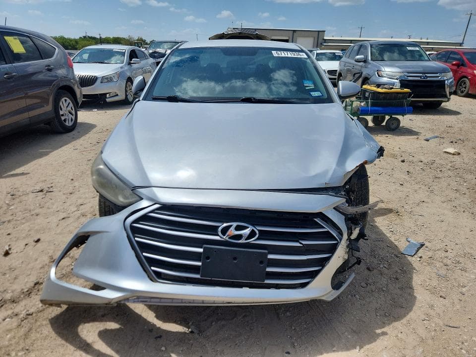 2018 HYUNDAI ELANTRA SEL 5