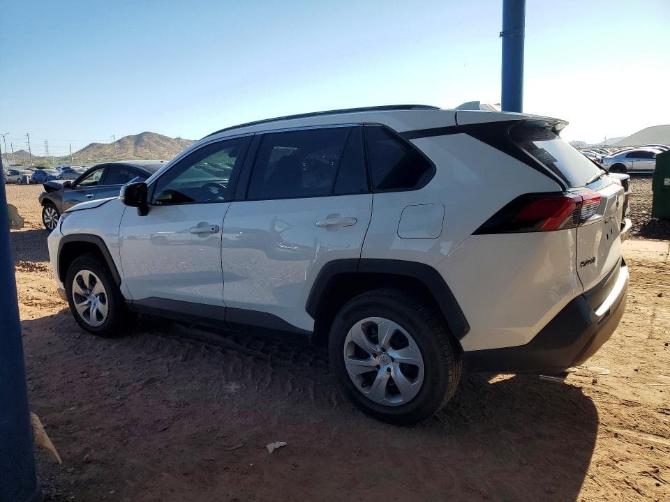 2019 TOYOTA RAV4 LE 2