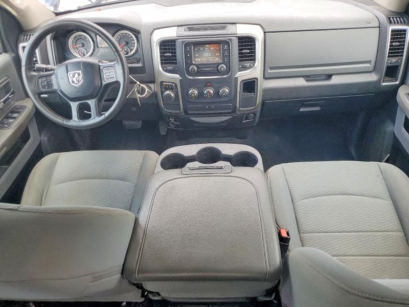 2019 RAM 1500 CLASSIC SLT 8