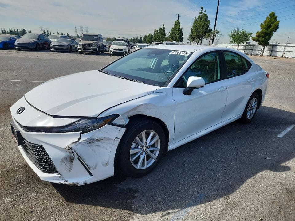 2025 TOYOTA CAMRY LE - 1