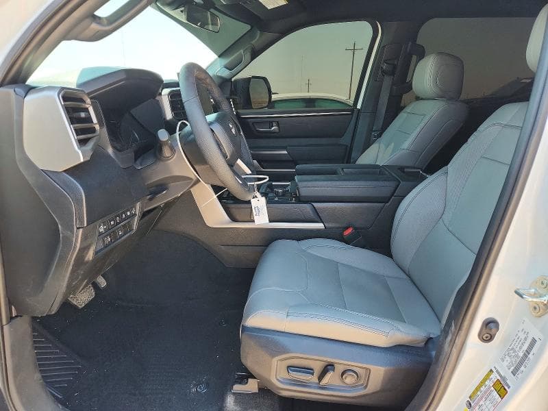 2026 TOYOTA TUNDRA SR5 7