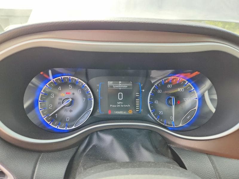 2017 CHRYSLER PACIFICA LX 9