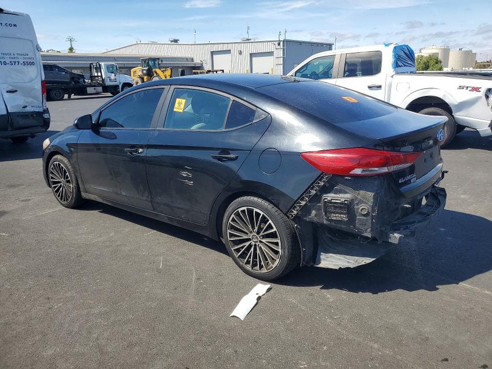 2017 HYUNDAI ELANTRA SE 2