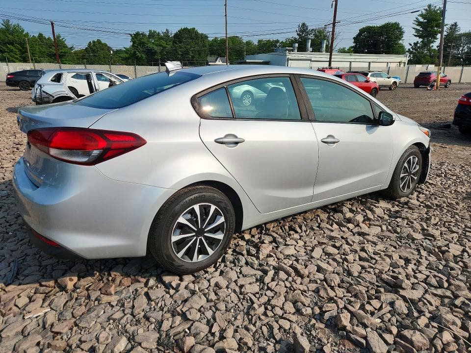 2018 KIA FORTE LX 3