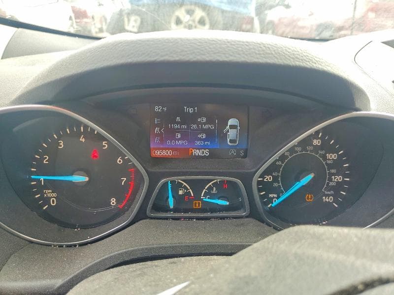2017 FORD ESCAPE SE 9