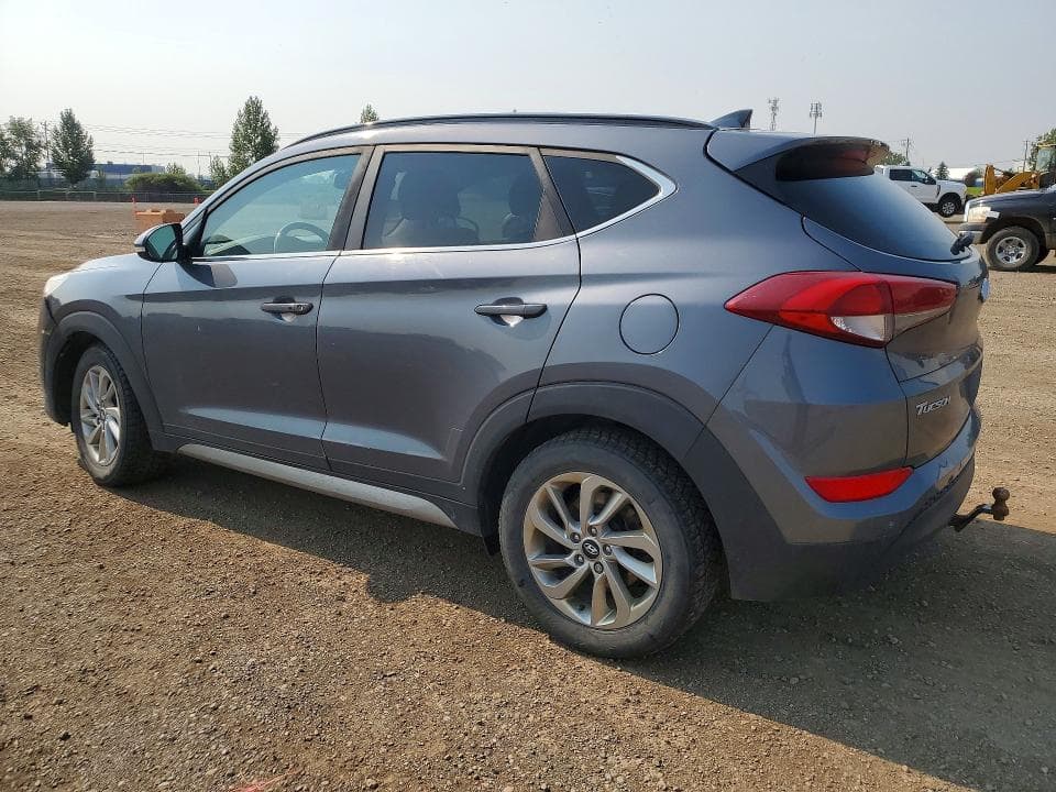 2017 HYUNDAI TUCSON SE 2