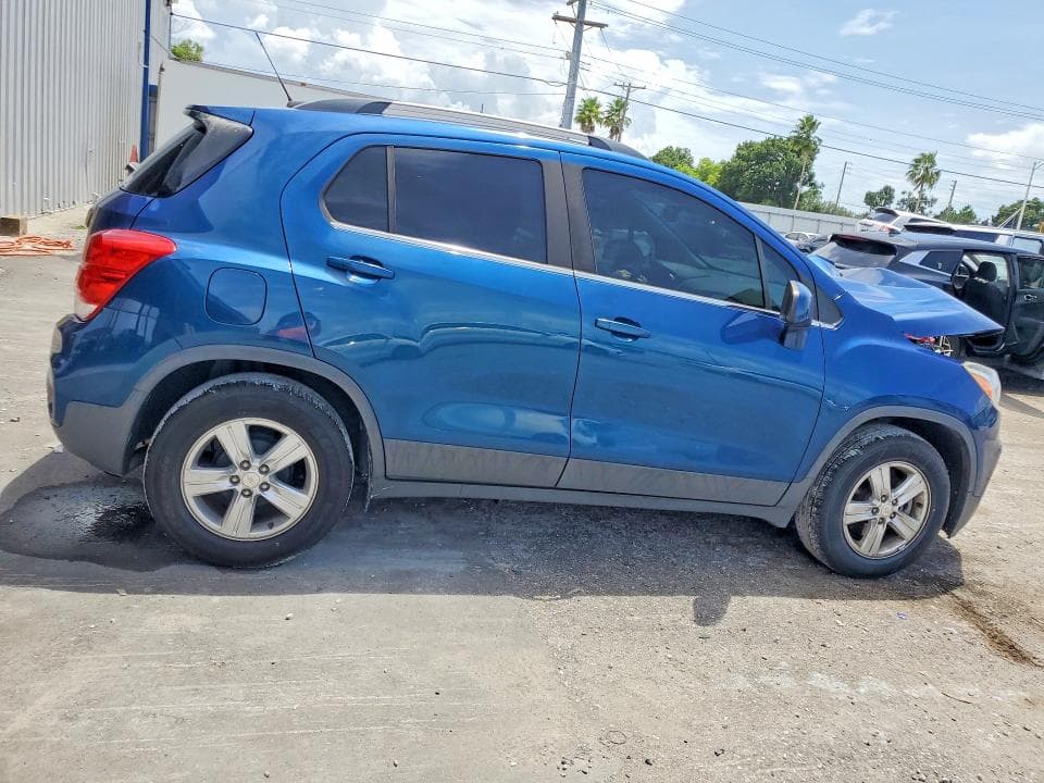2020 CHEVROLET TRAX 1LT 3