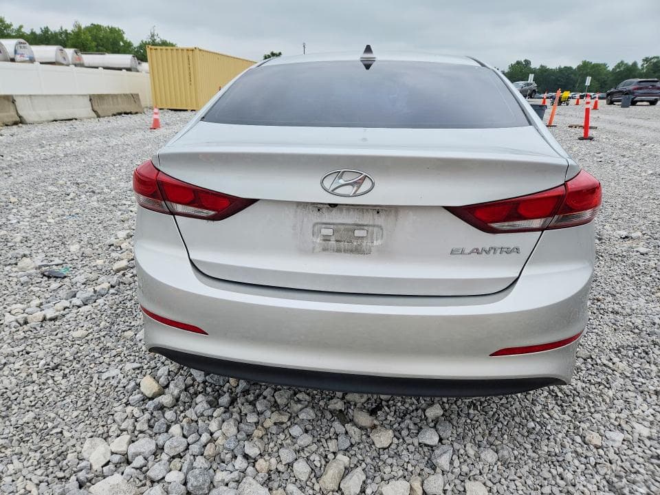 2018 HYUNDAI ELANTRA SEL 6