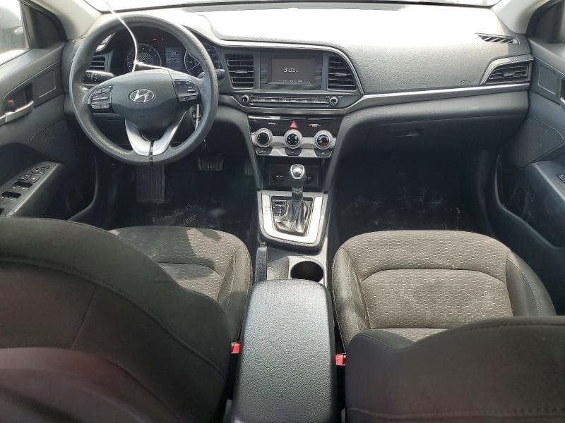 2019 HYUNDAI ELANTRA SE 8