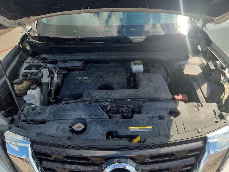 2018 NISSAN PATHFINDER SL 11